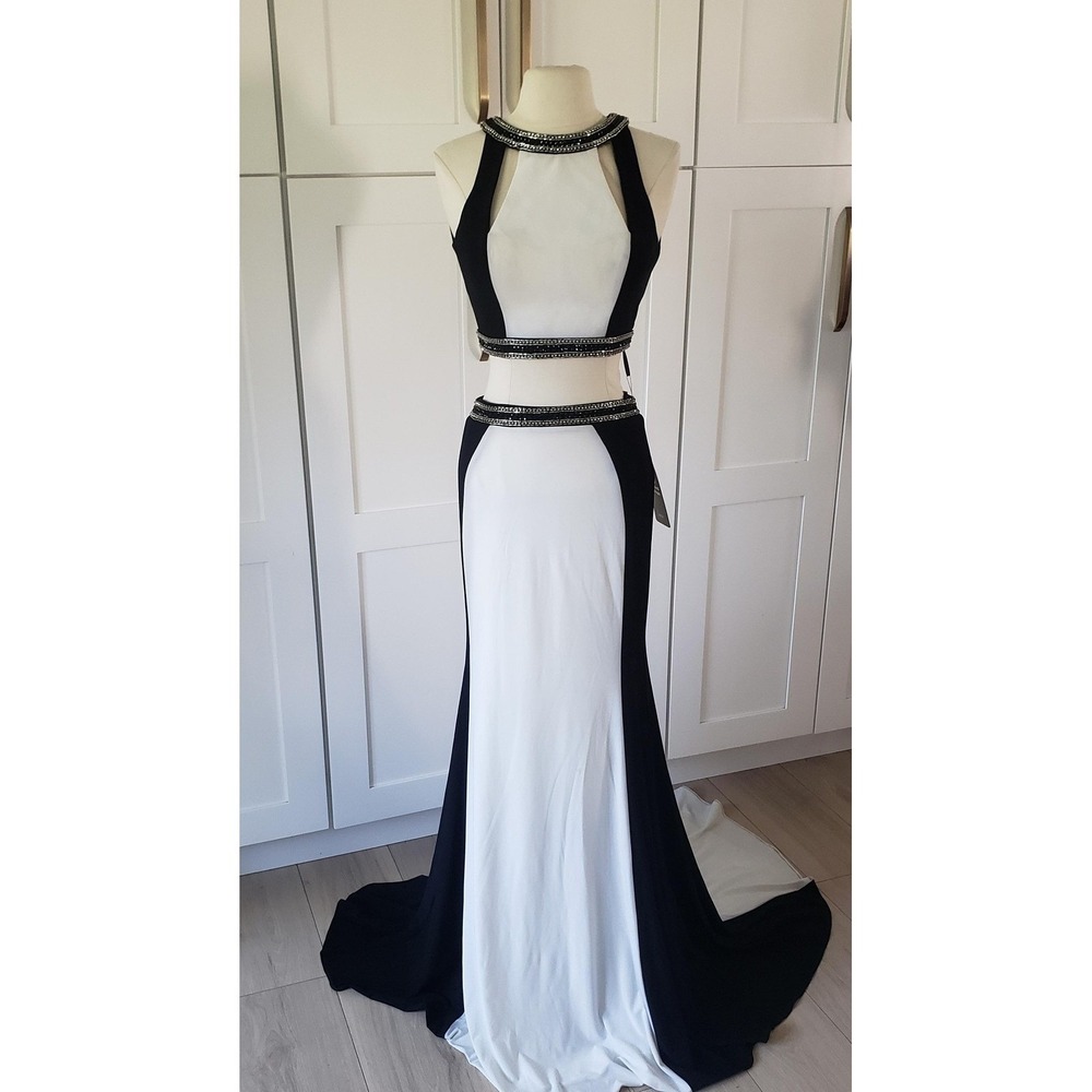 Aspeed Design‎ Dress Womens XS White Black Beaded Cutout Halter Mermaid Gown